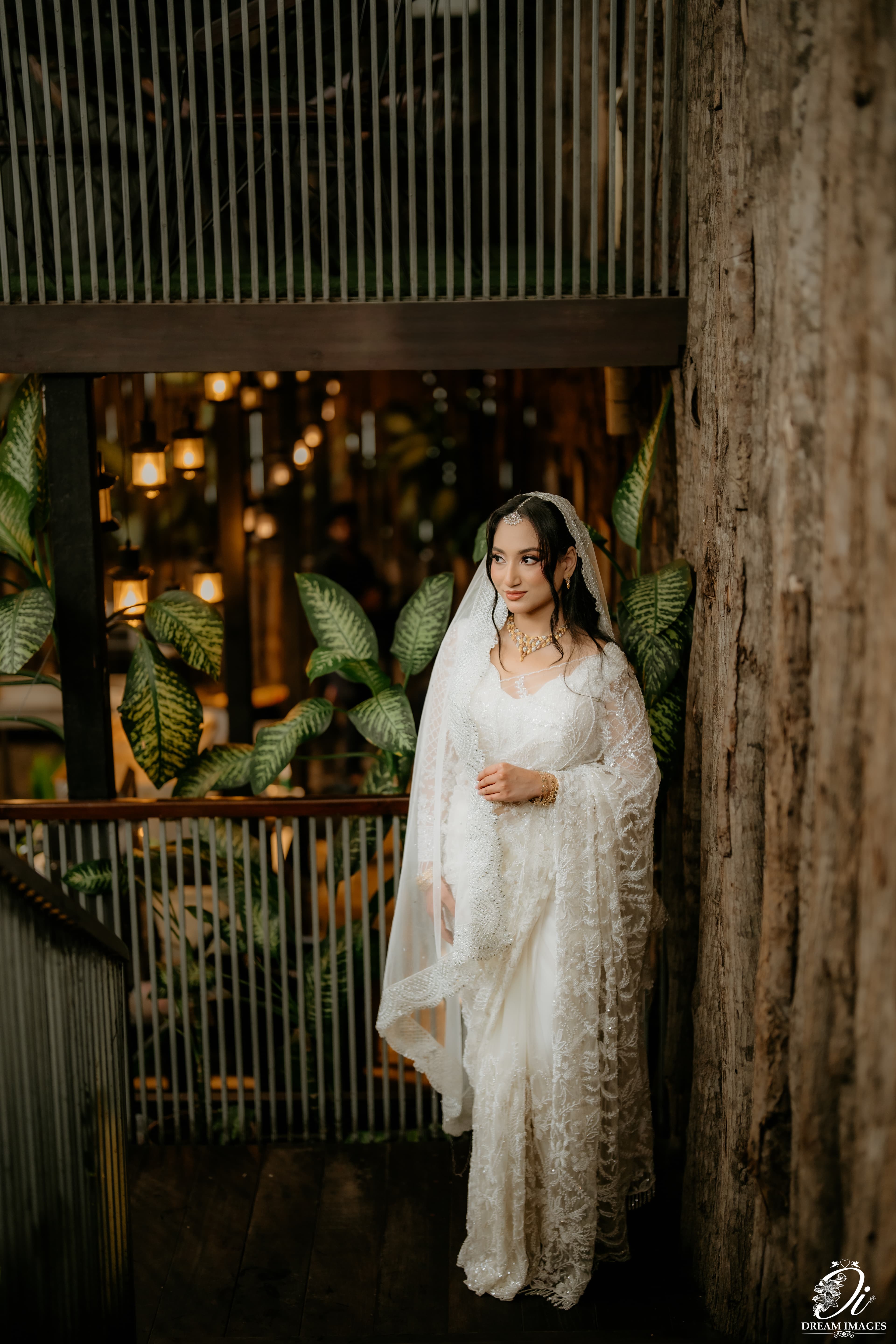 Raisa and Minhaj, detail shot